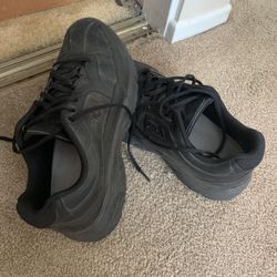 Barely Worn NON-SLIP Work Shoes