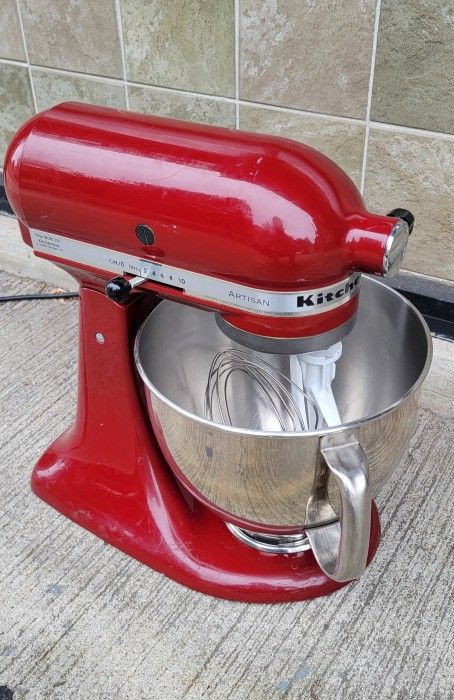 KitchenAid Artisan Series 5-Quart Tilt-Head Stand Mixer