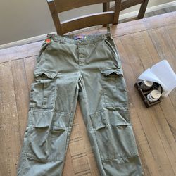  Green Empyre Cargos Size32