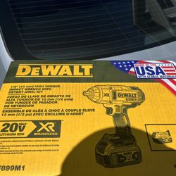 20v dewalt High Torque Impact Wrench