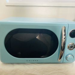 Galanz Retro Microwave 