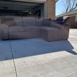 Sleeper Sectional ( Delivery Available )
