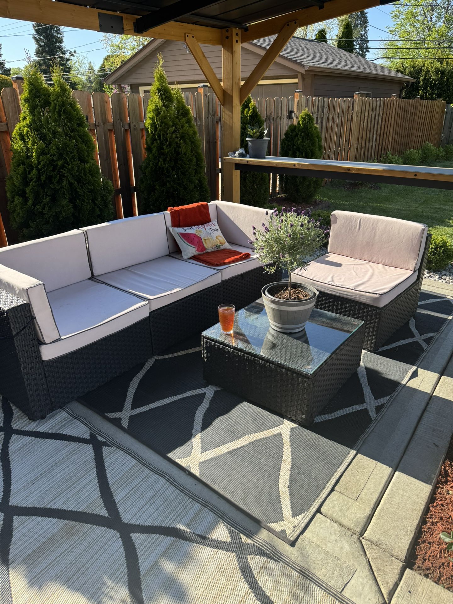 Patio Set For Sale