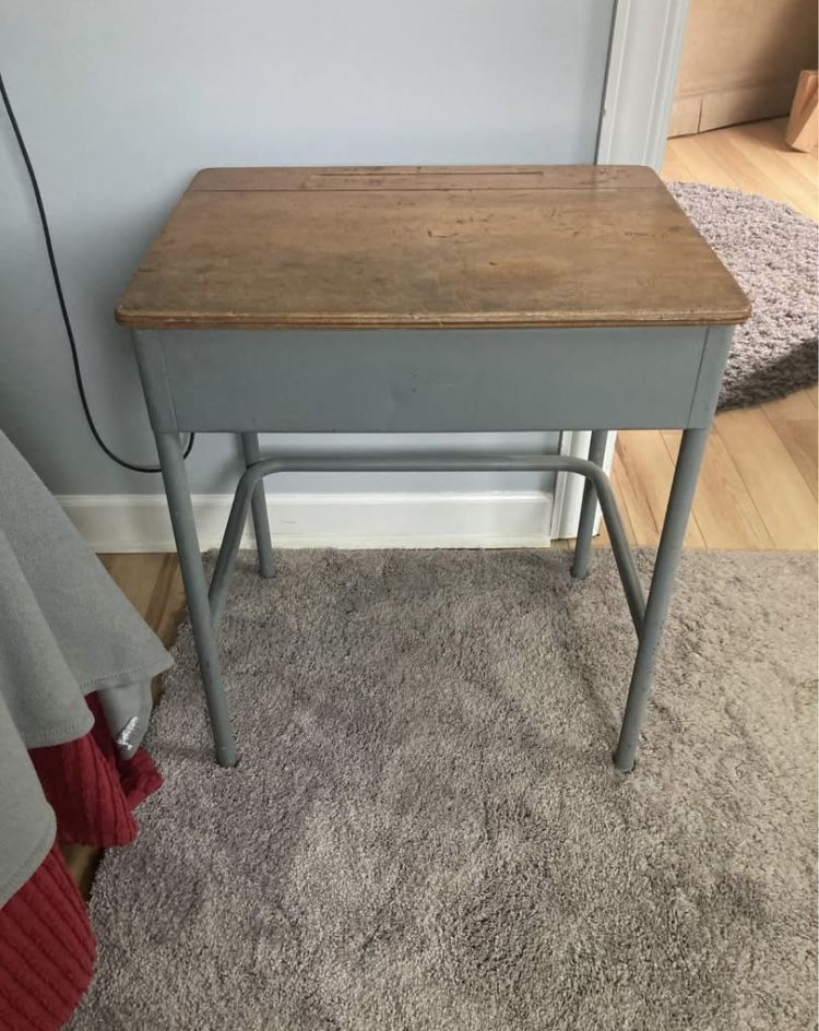 Kool Retro Vintage School Desk. Many Uses. (Johnstown Ohio)
