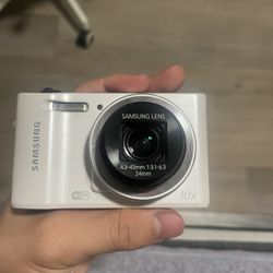 Samsung WB30F Smart Digital Camera