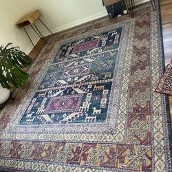 Beautiful 8x10 Rug!