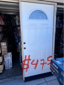 Puerta nueva de exterior de fiberglass size 36x80