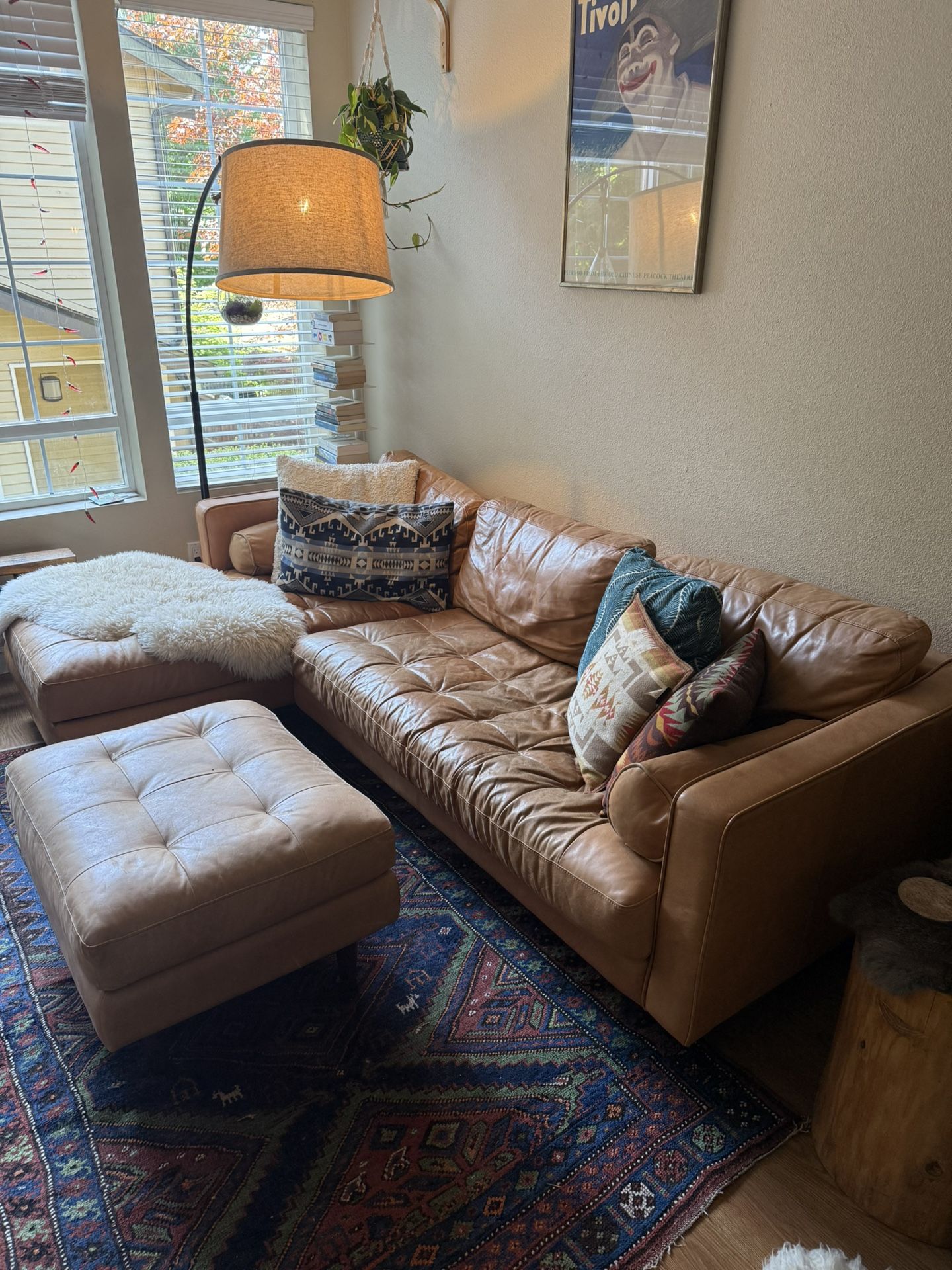 Article Sven Leather Couch
