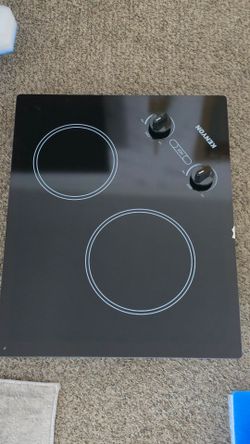 Kenyon 2B ARCTIC 208V UL 2-Burner Electric Cooktop 21" x 17" x 3 1/4"