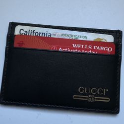 Gucci’  Wallet 