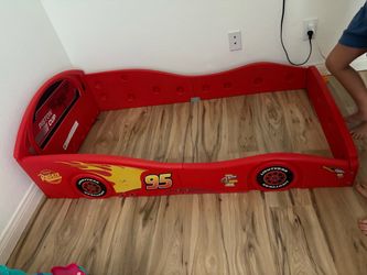 Kids car bed Lighting McQueen