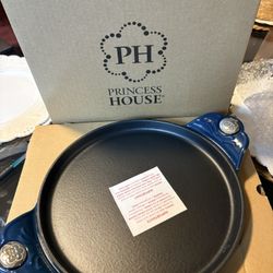 Comal  10 ‘ PRINCESS HOUSE 