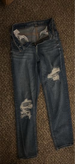American Eagle Distressed Jeans