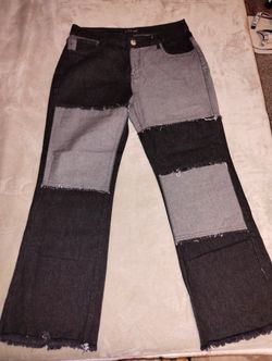 NEW Women's Sk8R Jeans Size 8