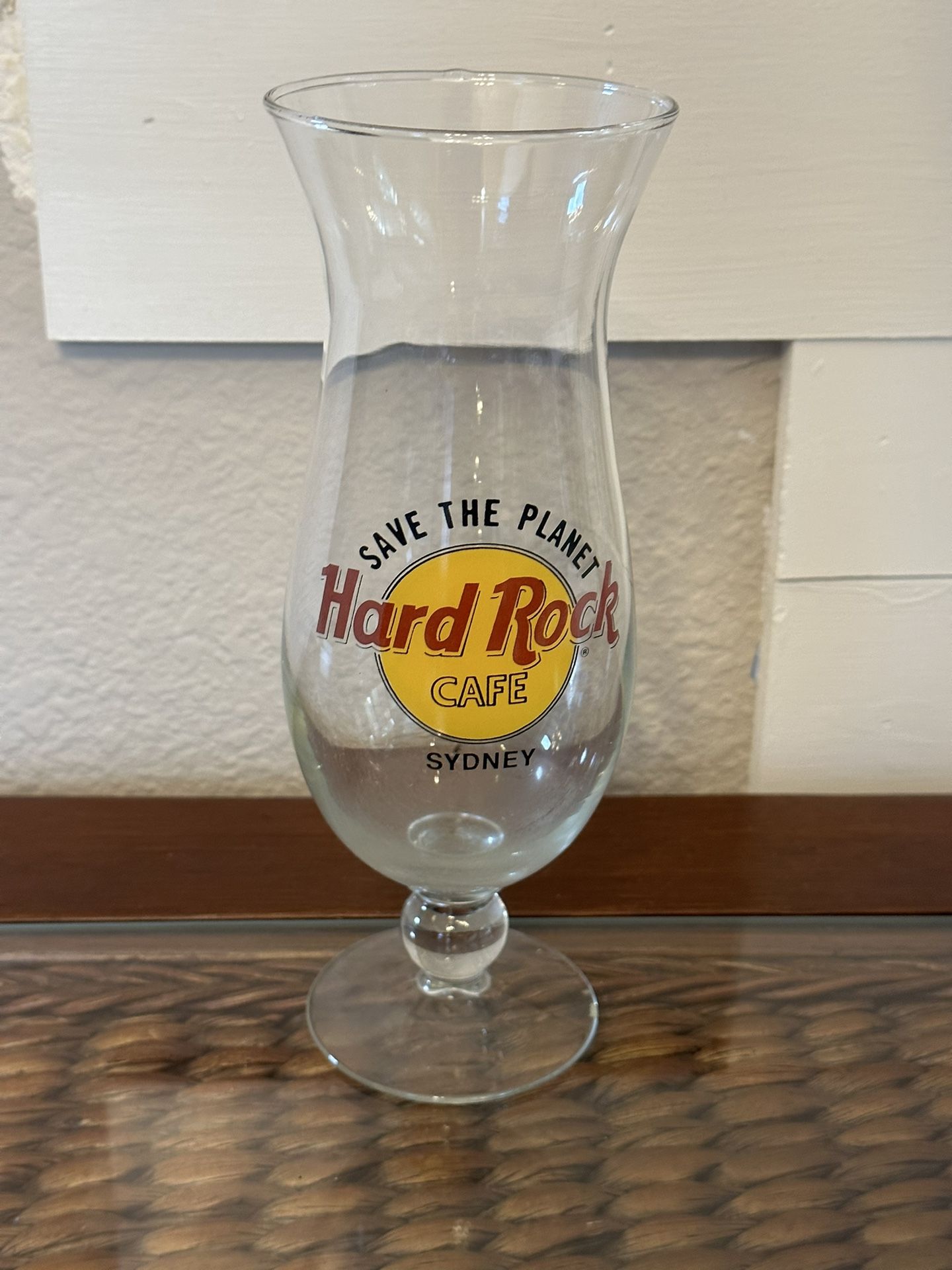 Hard Rock Cafe SYDNEY Hurricane Glass w/Classic HRC Logo & SAVE THE PLANET 9.25"