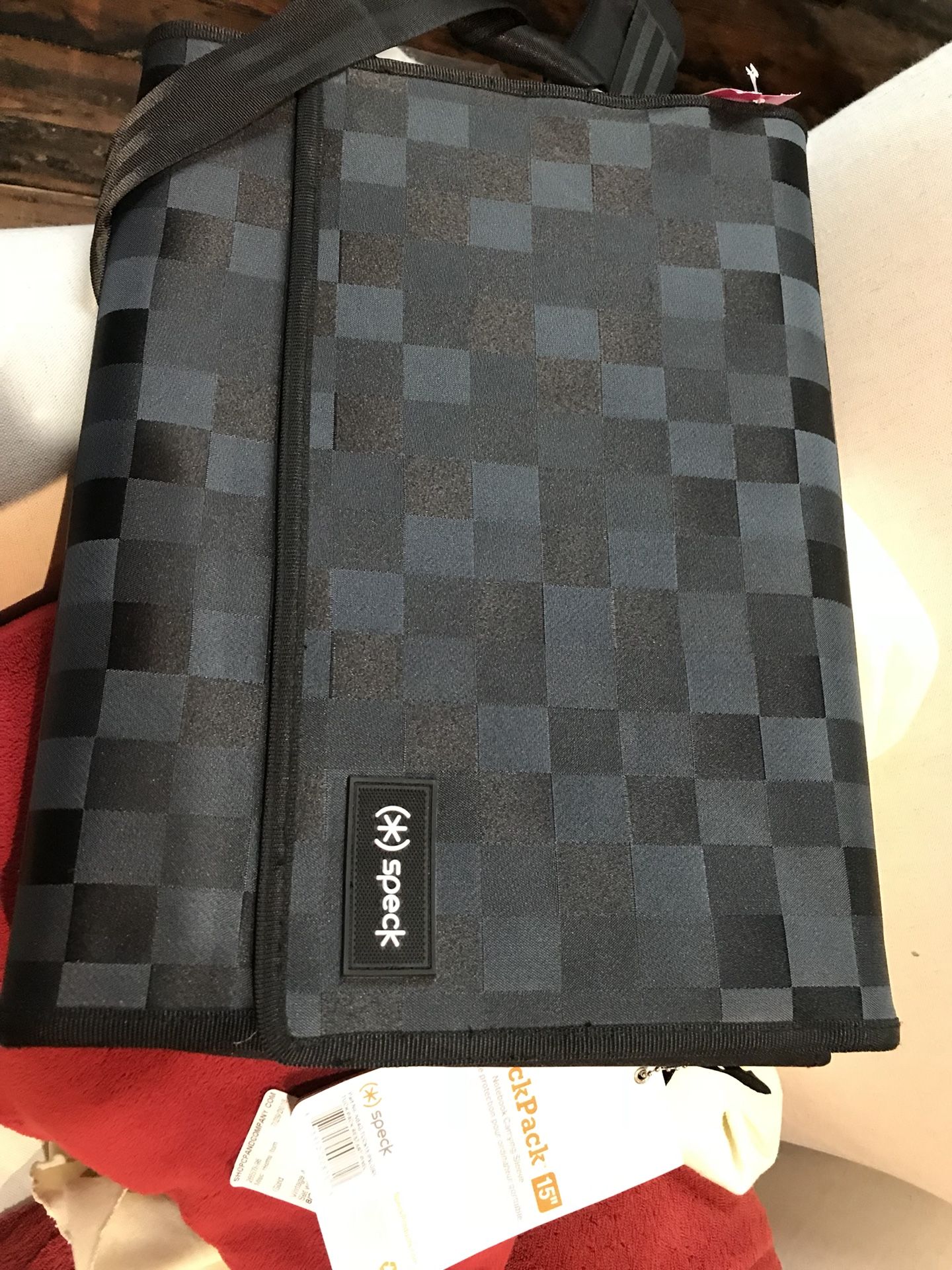 Laptop bag speck