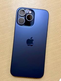 15 pro max 256 gb ATT with 9 months left of service brand new number