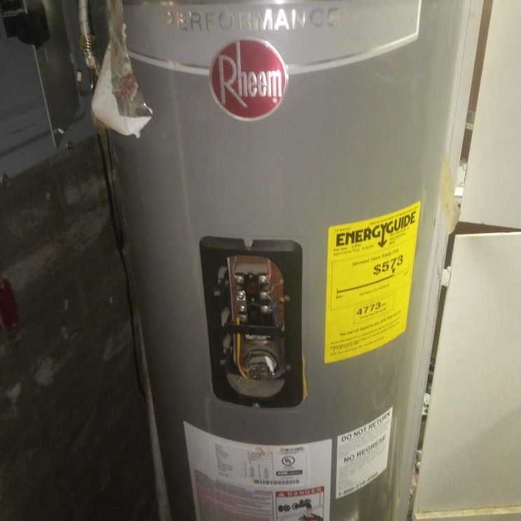 Never Before Used Hot Water 50 Gal. Hot Water Heater Electric