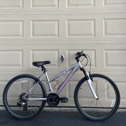 GT Aggressor Mountain Women’s Bike – 26” – 21-Speed – Small Frame – Aluminum Bicycle