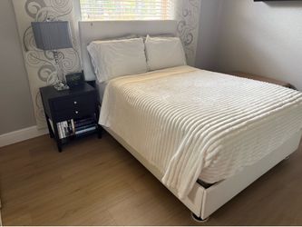 Full Bed and side table with lamp
