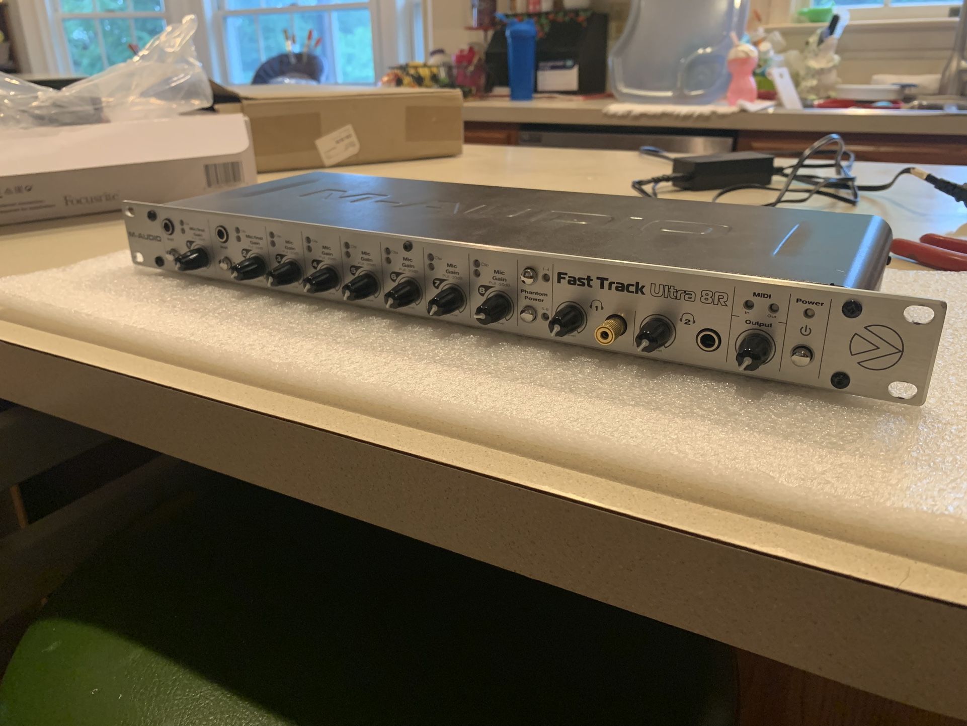 M-Audio Fast Track Ultra 8R USB 8x8 Audio Recording Interface