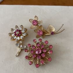 Vintage Brooches 