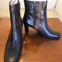 Liz Claiborne Flex Trinity Brown Multi Leather Zip Ankle Boots Womens