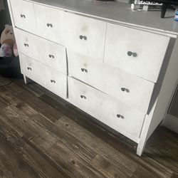 Perfect DIY project dresser