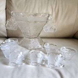 Punch Bowl With 12 Cups AMERICANA by Hazel Atlas in Star Eagle design  Holiday Table Settings.