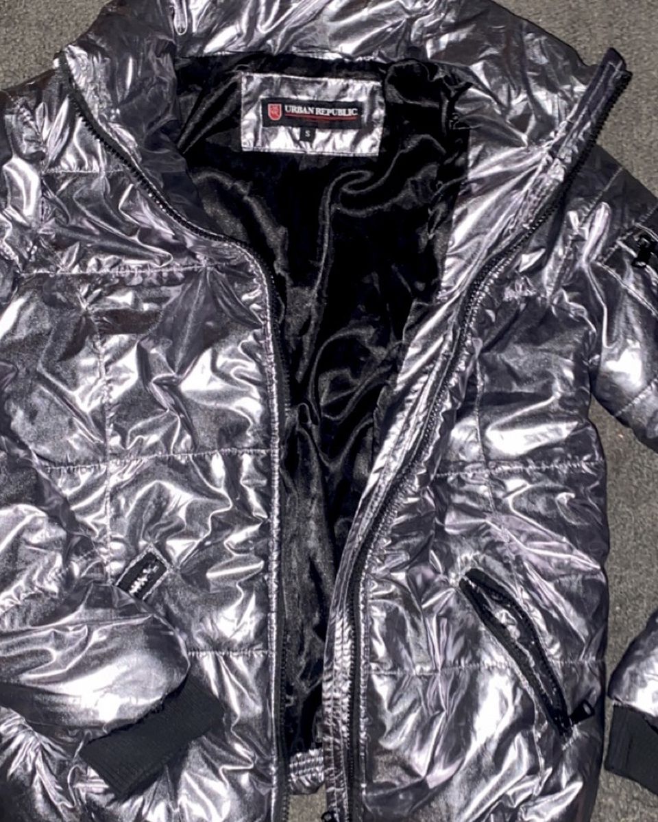 Women Metallic Puffer Jacket
