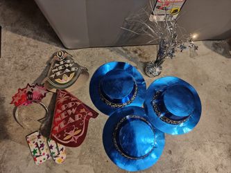 Free New Year's Hats And Decor