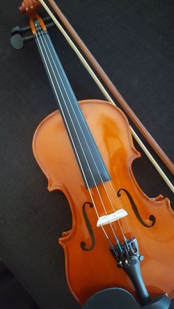 1/4 Violin Solid Wood.