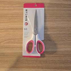 New! Singer 6.5 Craft Scissors Pink!