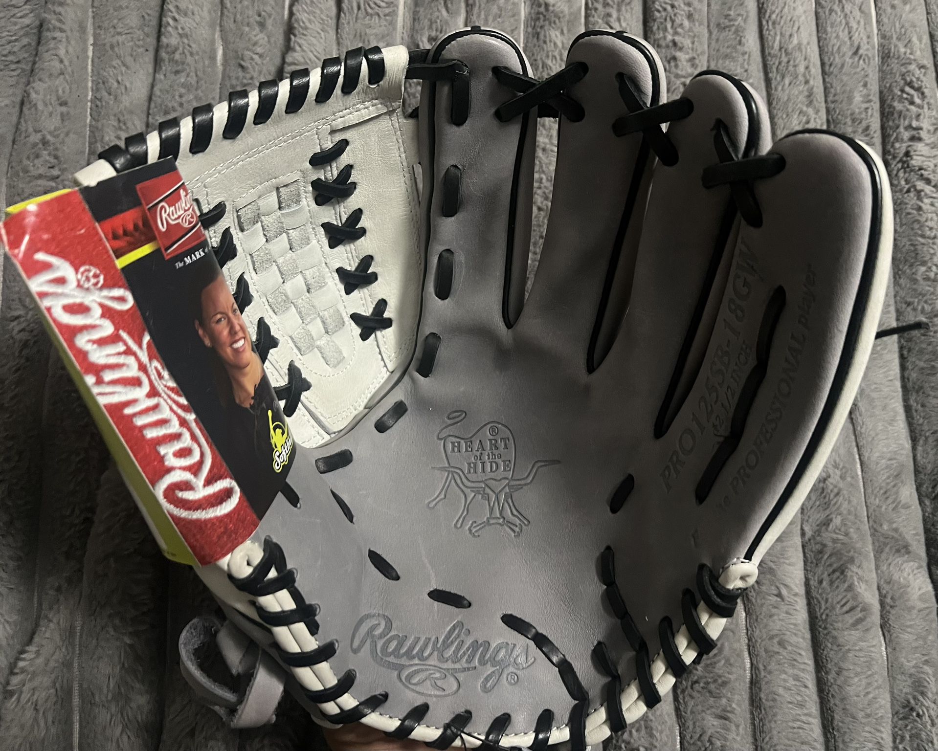 Rawlings Heart of the Hide Softball Glove 