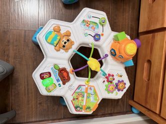 VTech Buzz and Learn Activity Table