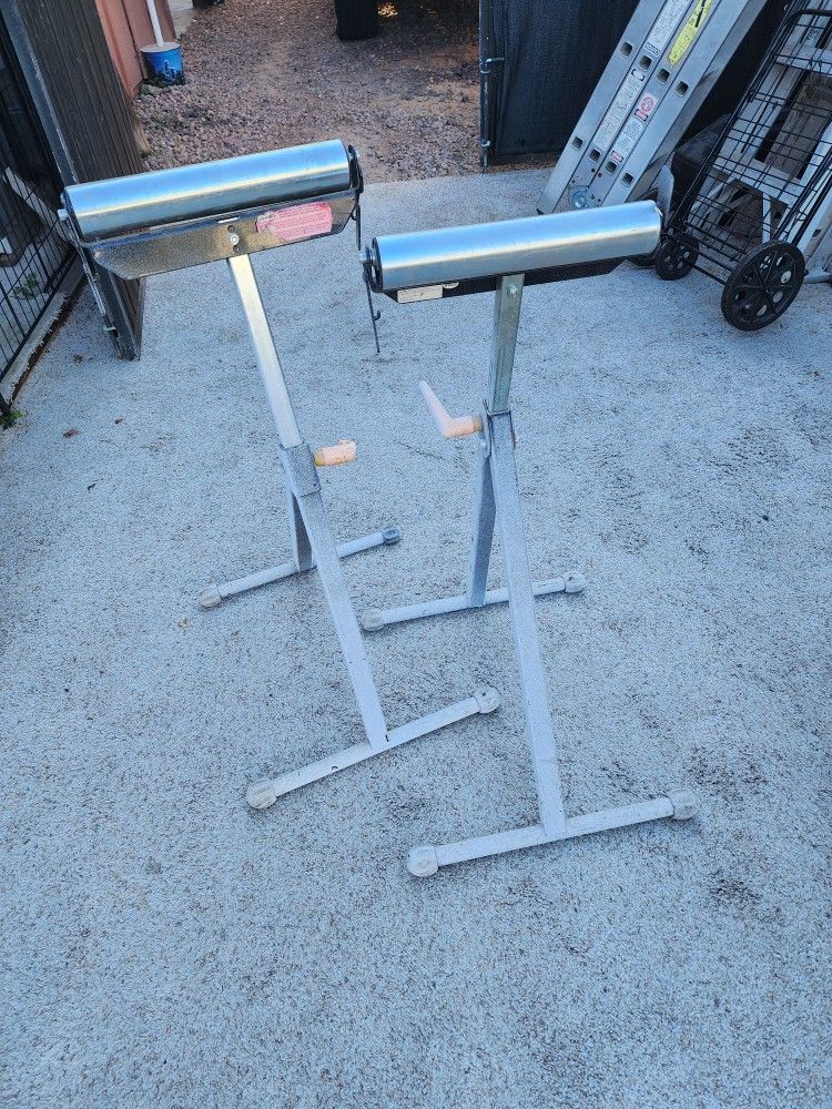 Roller Stand