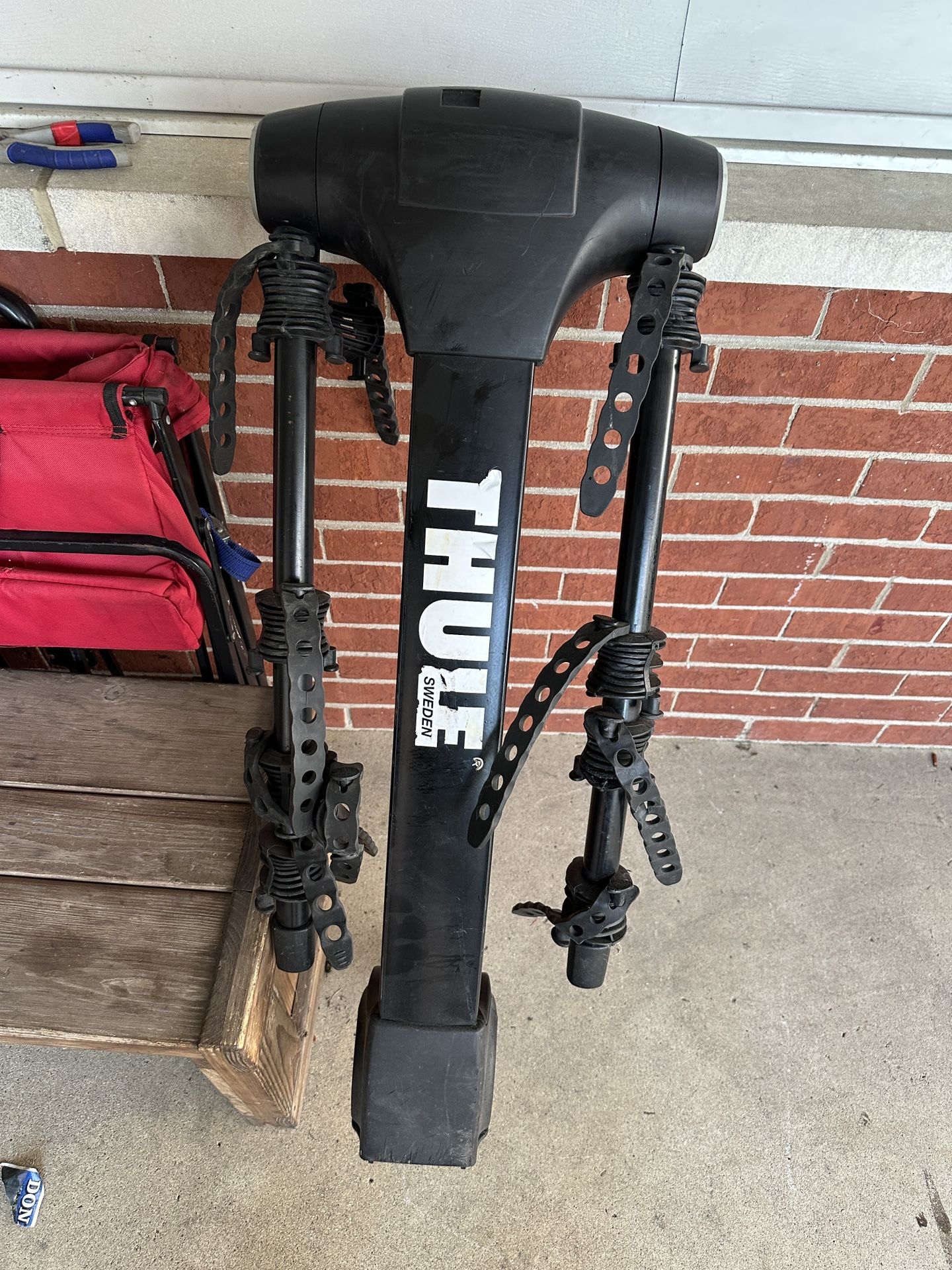 Thule 4 Bike Hitch Rack