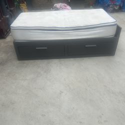 Adjustable Twin/Full/ Queen Bed Frame With Drawers 