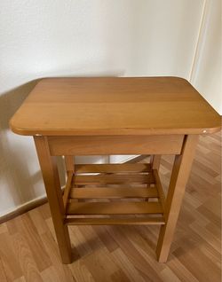 Solid Wood End Table / Nightstand with Drawer & Magazine Shelf – 20” x 15” x 22”