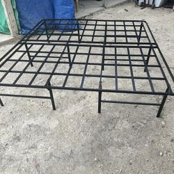Foldable Metal King Size Bed Base Frame 