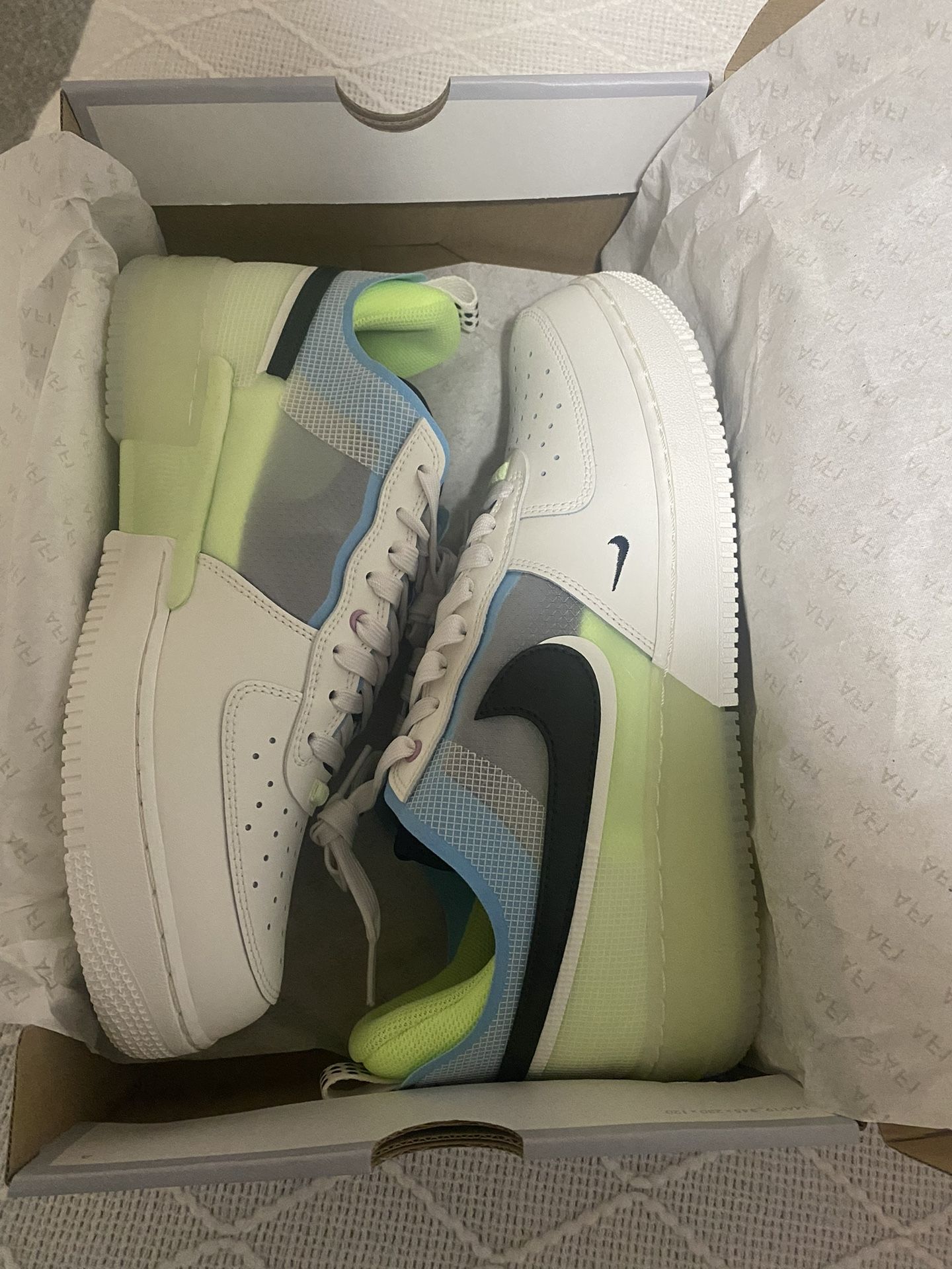 Nike Air Force 1 React