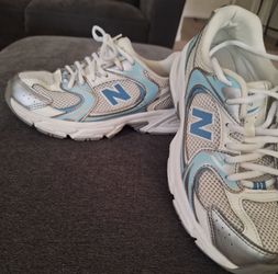 New Balance Sneakers White Blue Silver