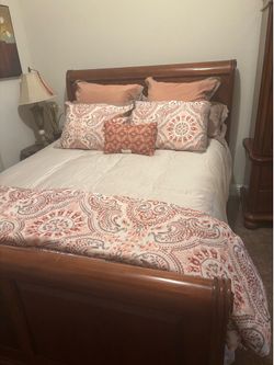 Queen headboard and footboard