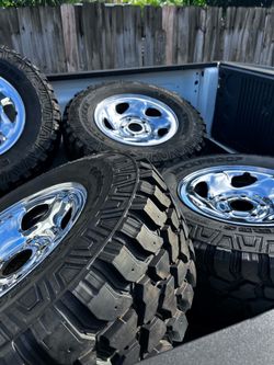 Ram 1500 Wheels still new