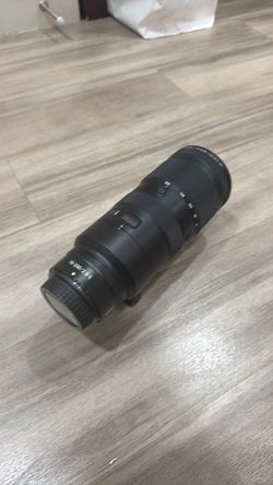 Nikon NIKKOR Z 70-200mm f/2.8 VR S Lens – Excellent Condition