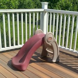 Step2 Play and Fold Junior Slide with Large Steps for Toddlers