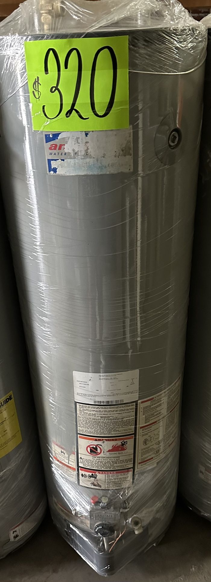 American 🇺🇸 40Gal Boiler