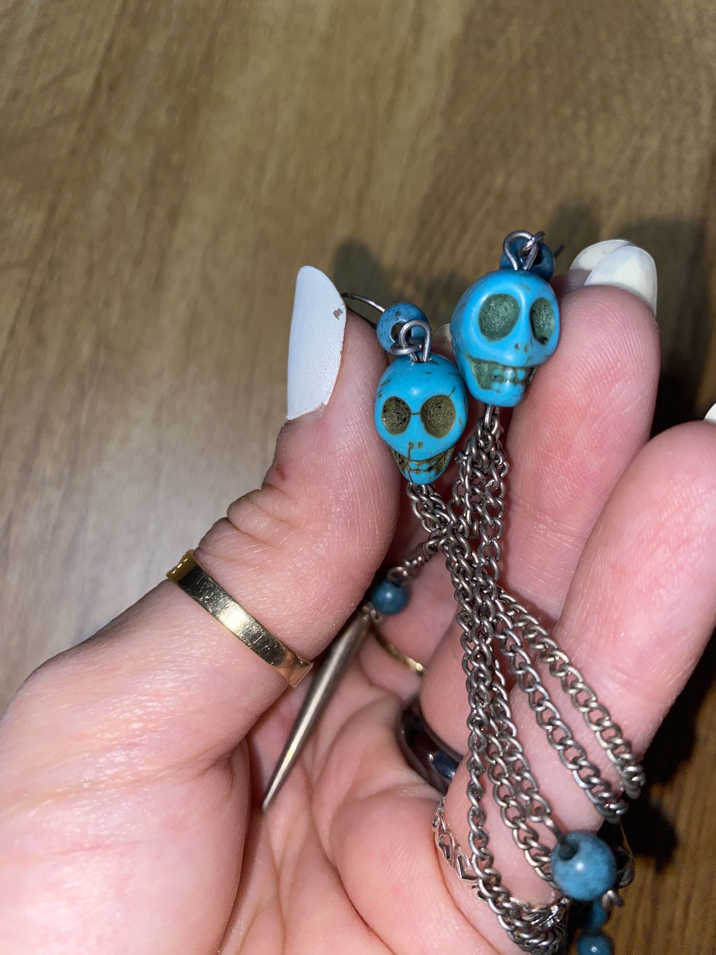 Lots To Sell! Skull Earrings