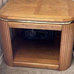 End tables 