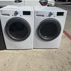 Like New , Beautiful Kenmore Washer And Dryer Set , With Warranty 